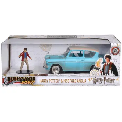 Harry Potter Ford Anglia car + Harry Potter figure set