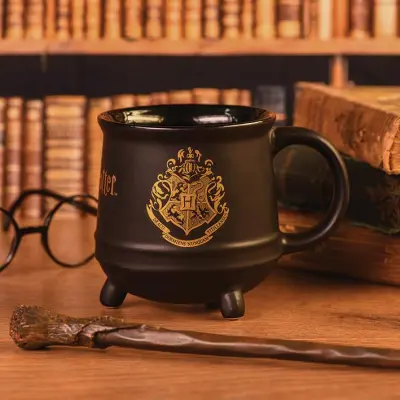 Harry Potter 3D Hogwarts Crest Mug